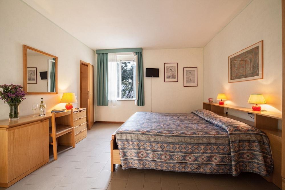 Hotel Villa Bolgheri Marina di Castagneto Carducci Kültér fotó